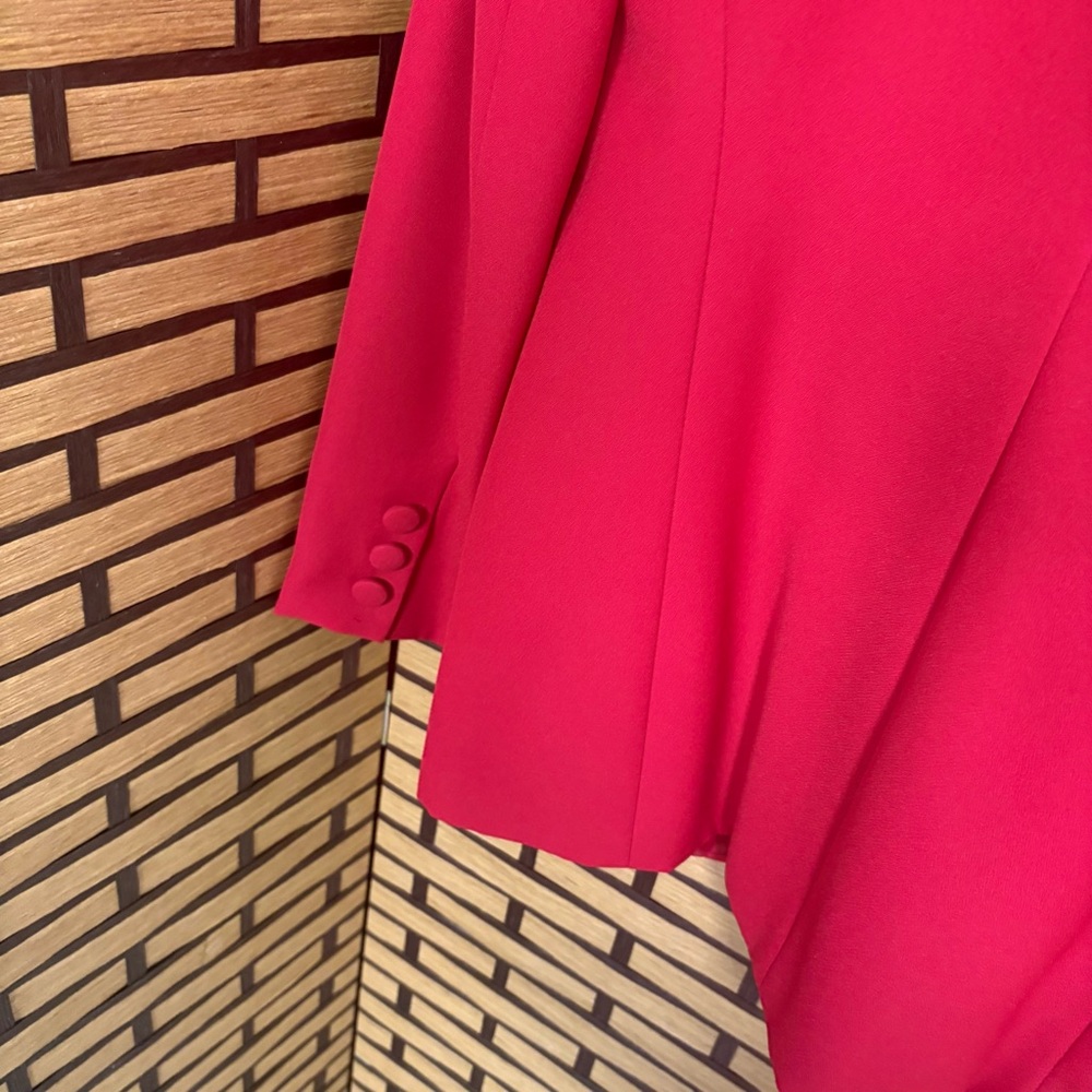 Executive Collection Red And Black Blazer And Ski… - image 4